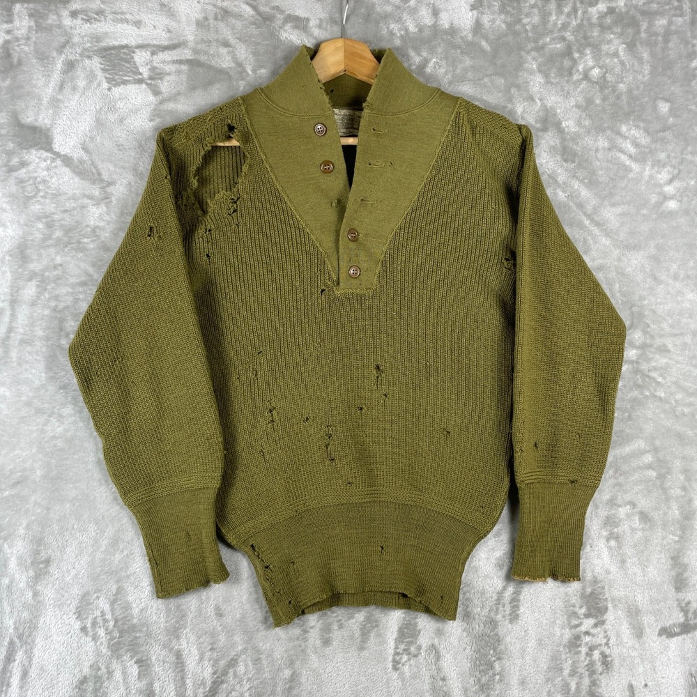 Vintage 1940s Military Sweater Mens Small Green Distressed Wool WW2 Thrashed